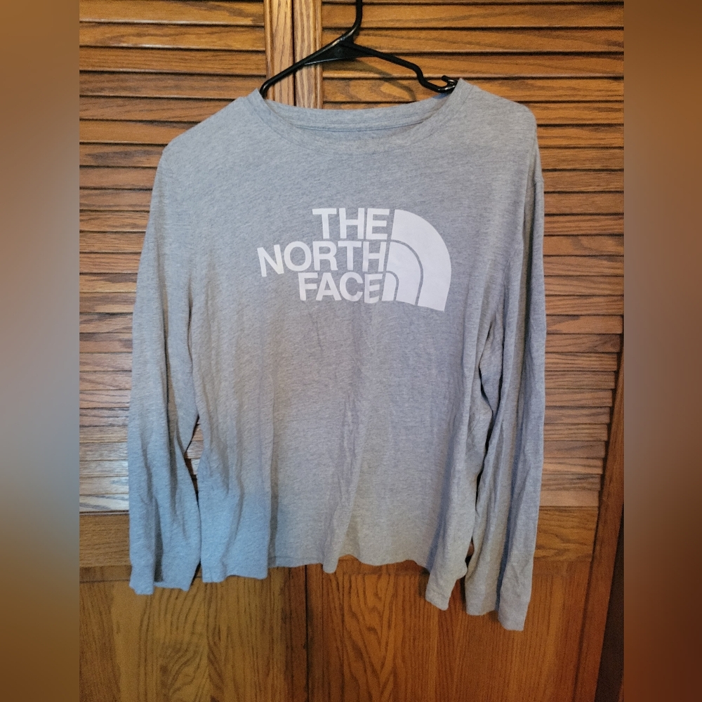 The North Face Heather Gray Long Sleeve‎ Tee Womans XL